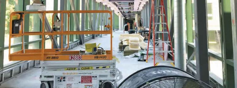 Hy Brid Lifts jobsite photo